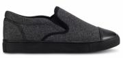 Uniqtee Slip On Plimsolls With Cap Toe