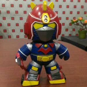 Mini Voltes V Vinyl