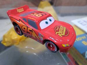 Tomica Lightning McQueen