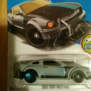 2005 Ford Mustang Grey