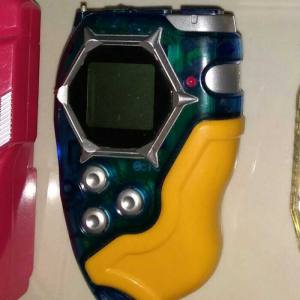 Season 4 frontier digivice - lobomon