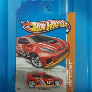 '12 FORD FIESTA TH RED