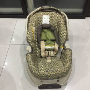 Graco Snugride Infant Car Seat - Lively Dots Green
