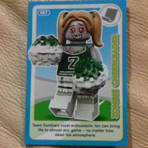 Zombie Cheerleader 087