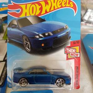 Nissan Skyline GTR R33 Blue