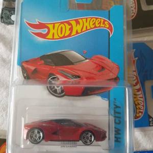 Ferrari La Ferrari Red