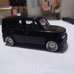 2000 Toyota bB