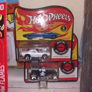 Mini hot wheels