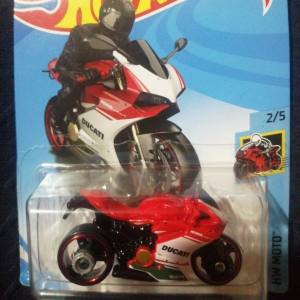 Colección hot wheels