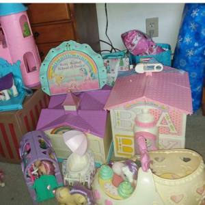 Vintage pony playset 