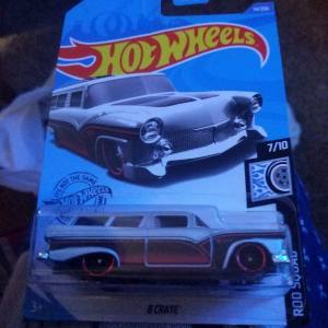 8 crate HW