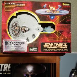 Artasylum Starship Legends Uss Enterprise Ncc-1701 / Battle Damaged Edition