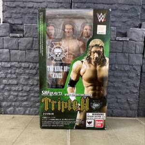 SH Figuarts Triple H