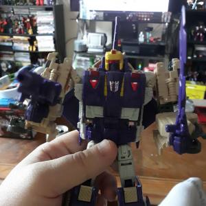 Transformers titans return blitzwing