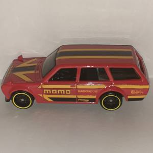 1971 DATSUN WAGON MOMO