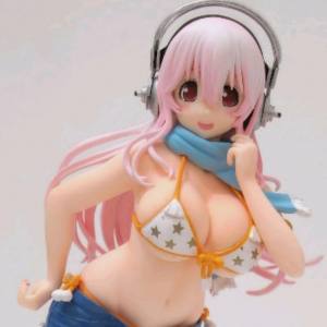 Super Sonico Prize figure winter edition
