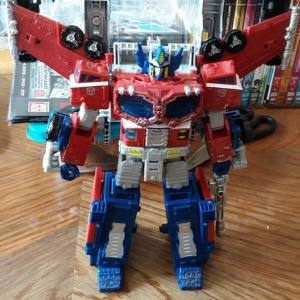 Transformers war for cybertron trilogy galaxy upgrade optimus prime