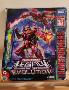 Transformers: Legacy Evolution Transmetal II Megatron